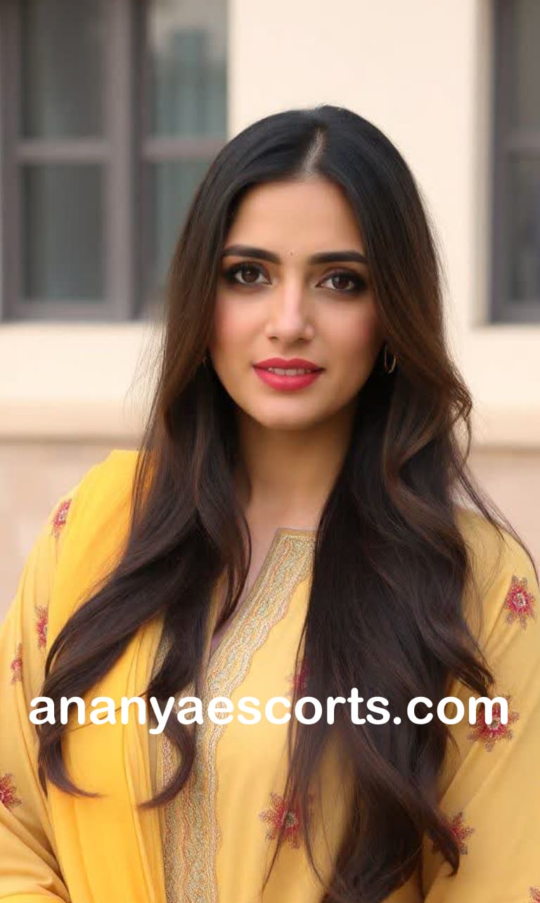 Tirwaganj Escorts